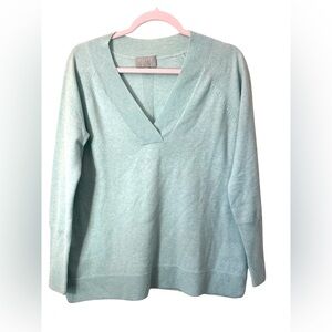 Pure Collection Cashmere V-Neck Sweater Size US 4 UK 10 Duck Egg Quiet Luxury